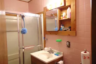 910 Lincoln Ave, Charleroi Boro, PA 15022 - Photo 11