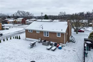 2204 Lynnbrook Ave, Pittsburgh, PA 15226 - Photo 33