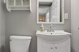 802 Timberwood Dr, Cranberry Township, PA 16066 - Photo 17