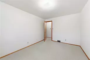 411 Kerry Dr, Butler, PA 16001 - Photo 25