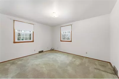 411 Kerry Dr, Butler, PA 16001 - Photo 23