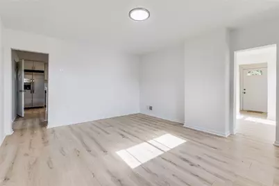 533 Center Hill Rd, Pittsburgh, PA 15239 - Photo 11