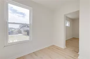 533 Center Hill Rd, Pittsburgh, PA 15239 - Photo 7