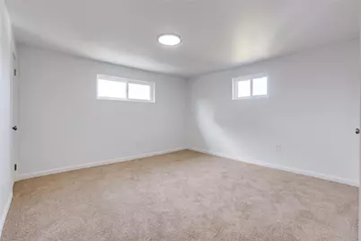 533 Center Hill Rd, Pittsburgh, PA 15239 - Photo 19