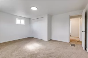 533 Center Hill Rd, Pittsburgh, PA 15239 - Photo 25