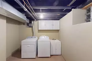 5827 Pierce St, Pittsburgh, PA 15232 - Photo 17