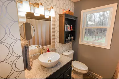 470 N Liberty Rd, Liberty Township, PA 16127 - Photo 13