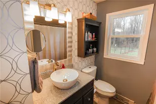 470 N Liberty Rd, Liberty Township, PA 16127 - Photo 13