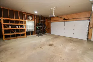 470 N Liberty Rd, Liberty Township, PA 16127 - Photo 17