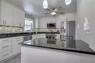 14114 Valley View Dr, White Oak, PA 15131 - Photo 11