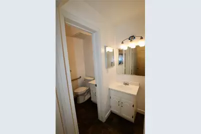 1010 Margarite Dr #C, Scott Township, PA 15216 - Photo 15