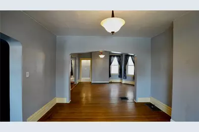 2933 Voelkel Ave, Pittsburgh, PA 15216 - Photo 13