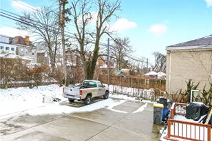 2933 Voelkel Ave, Pittsburgh, PA 15216 - Photo 5