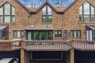 10098 Mansion Dr, Pittsburgh, PA 15044 - Photo 27