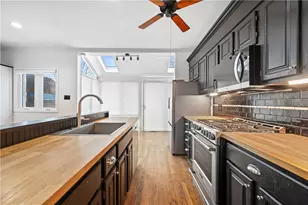 10098 Mansion Dr, Pittsburgh, PA 15044 - Photo 13