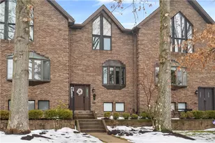 10098 Mansion Dr, Pittsburgh, PA 15044 - Photo 1