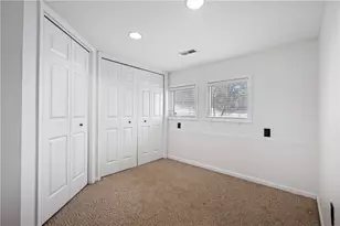 10098 Mansion Dr, Pittsburgh, PA 15044 - Photo 21