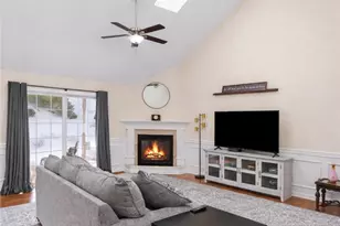 5012 Dana Dr, Clairton, PA 15025 - Photo 9