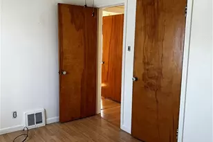 503 E Hazelcroft Ave, New Castle, PA 16105 - Photo 11