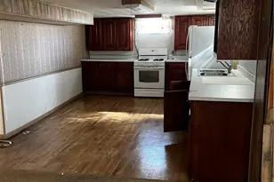 503 E Hazelcroft Ave, New Castle, PA 16105 - Photo 27