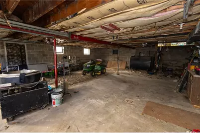 216 Kiester House Rd, Slippery Rock, PA 16057 - Photo 33