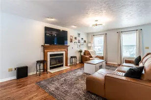 106 October Dr, Butler, PA 16002 - Photo 5