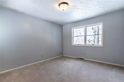 106 October Drive, Butler, PA 16002 - Photo 15