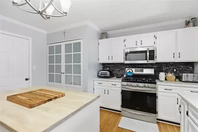 1465 Yorktown Dr, Cecil, PA 15055 - Photo 15