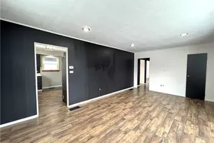 75 N Westmoreland Ave, Hempfield Township, PA 15601 - Photo 11