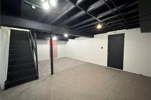 75 N Westmoreland Ave, Hempfield Township, PA 15601 - Photo 23