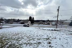 75 N Westmoreland Ave, Hempfield Township, PA 15601 - Photo 7