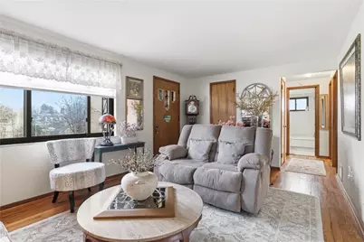 341 Sycamore St, Imperial, PA 15126 - Photo 5