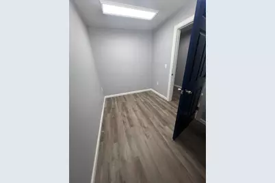 566 Merchant St, Ambridge, PA 15003 - Photo 5