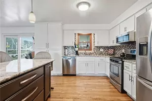 3727 Henley Dr, Pittsburgh, PA 15235 - Photo 11