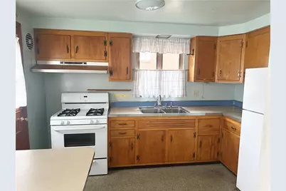 169 Cherrydell Dr, Scott Township, PA 15220 - Photo 5