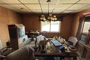 1512 Spring Run Road Extension, Coraopolis, PA 15108 - Photo 3