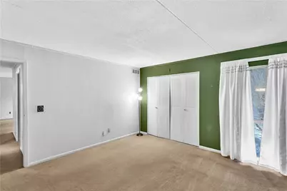 2401 Charlemagne Cir, Pittsburgh, PA 15237 - Photo 17