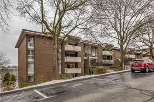 2401 Charlemagne Cir, Pittsburgh, PA 15237 - Photo 23