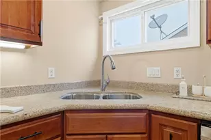 130 Eisner Ave, Bridgeville, PA 15017 - Photo 9