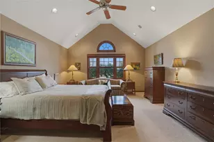 1000 Fawn Valley Dr, Cecil, PA 15317 - Photo 23