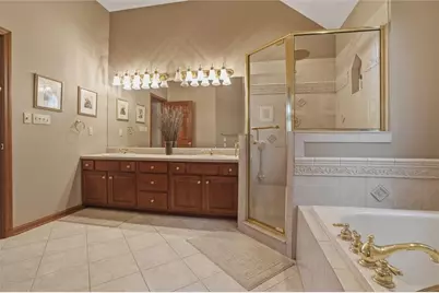 1000 Fawn Valley Dr, Cecil, PA 15317 - Photo 25