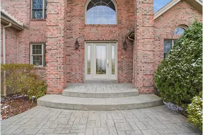 1000 Fawn Valley Dr, Cecil, PA 15317 - Photo 3