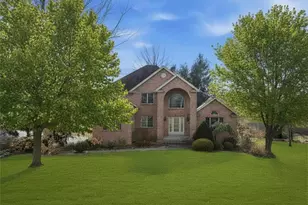 1000 Fawn Valley Dr, Cecil, PA 15317 - Photo 1