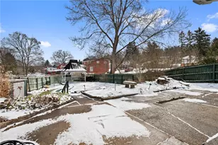 1238 Regency Dr, Pittsburgh, PA 15237 - Photo 27