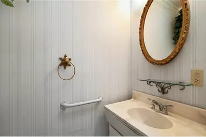 1238 Regency Dr, Pittsburgh, PA 15237 - Photo 15