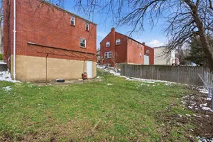 1219 Circle Dr, Pittsburgh, PA 15221 - Photo 31