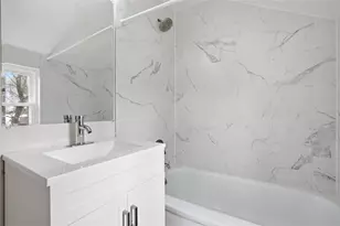 1219 Circle Dr, Pittsburgh, PA 15221 - Photo 17