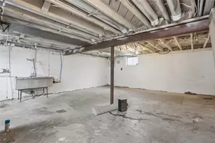 1219 Circle Dr, Pittsburgh, PA 15221 - Photo 25