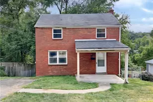 1219 Circle Dr, Pittsburgh, PA 15221 - Photo 1