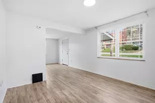 1219 Circle Dr, Pittsburgh, PA 15221 - Photo 13